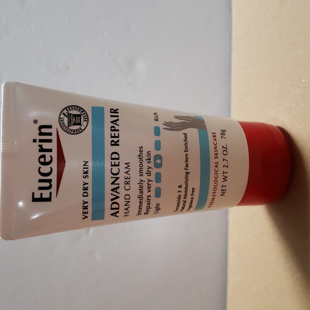 🥳3/20🥳 EUCERIN Advance Repair Hand Care